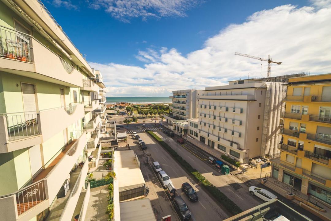 Hotel Grand Prix Sottomarina Exteriör bild