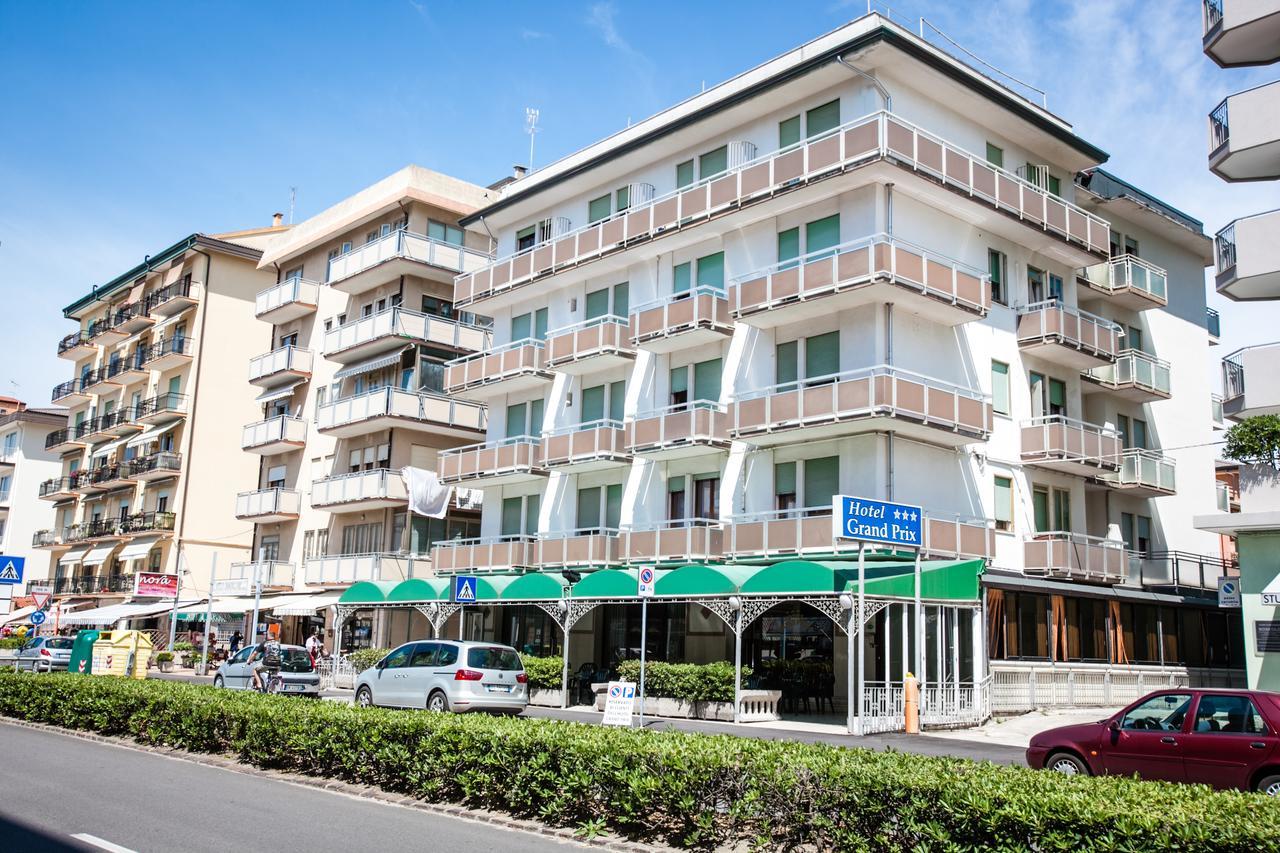 Hotel Grand Prix Sottomarina Exteriör bild